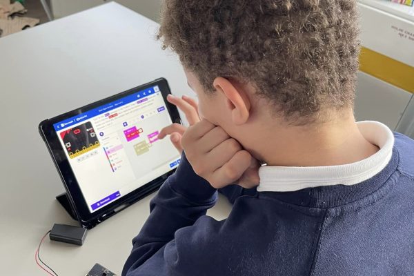 417432189_352936277635980_1751267626454288996_n